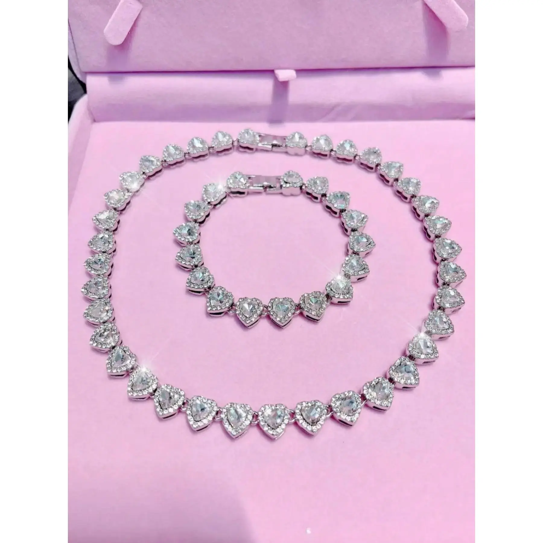 Rhinestone Heart Necklace Jewelry Set, Sparkling Necklace and Bracelet Combo, Romantic Gift for Women, Silver Color Jewelry, Perfect for Parties, Rhinestones Set, Choker Set