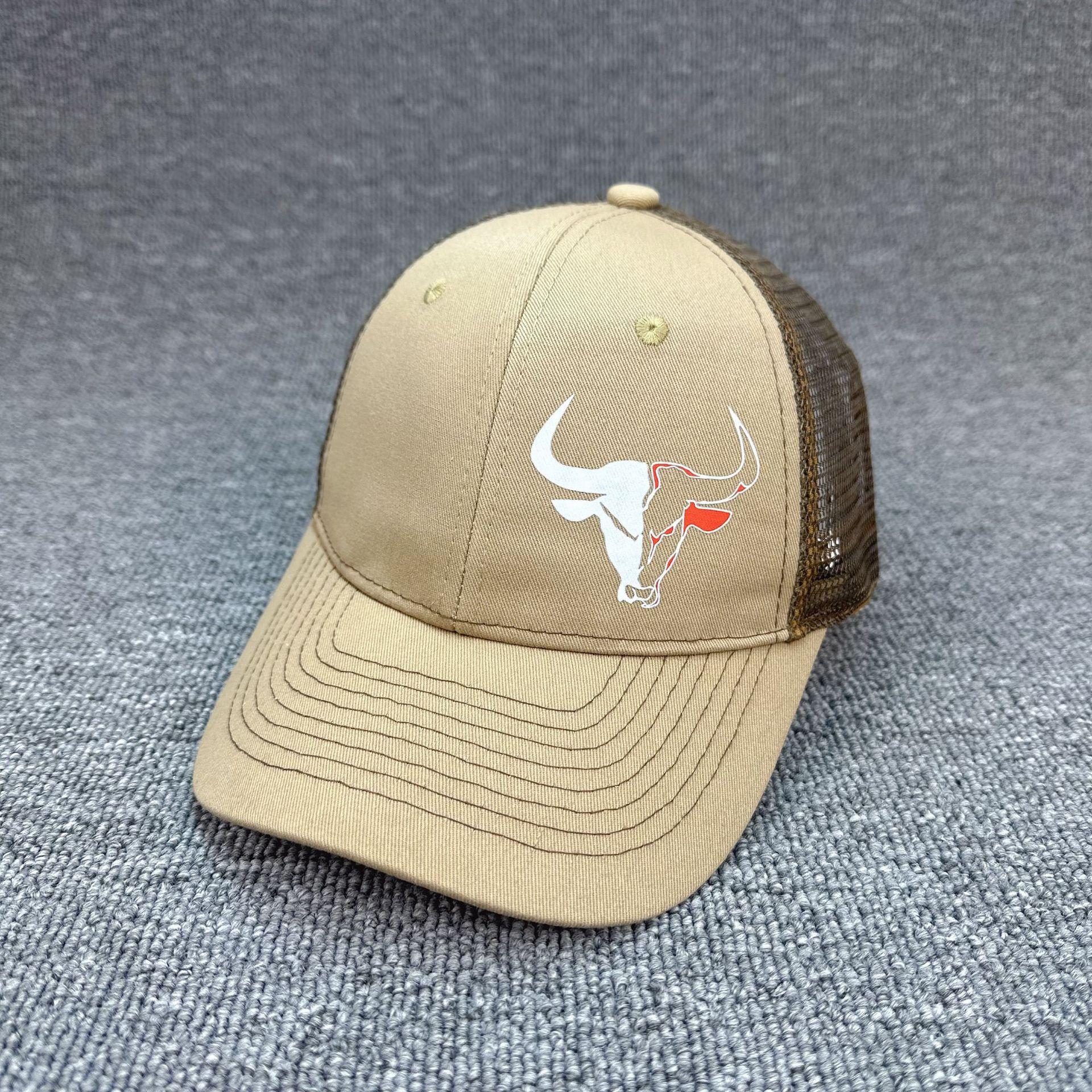 New cow head print sunshade mesh cap, casual baseball cap for European and American men and women, suitable for couples, versatile