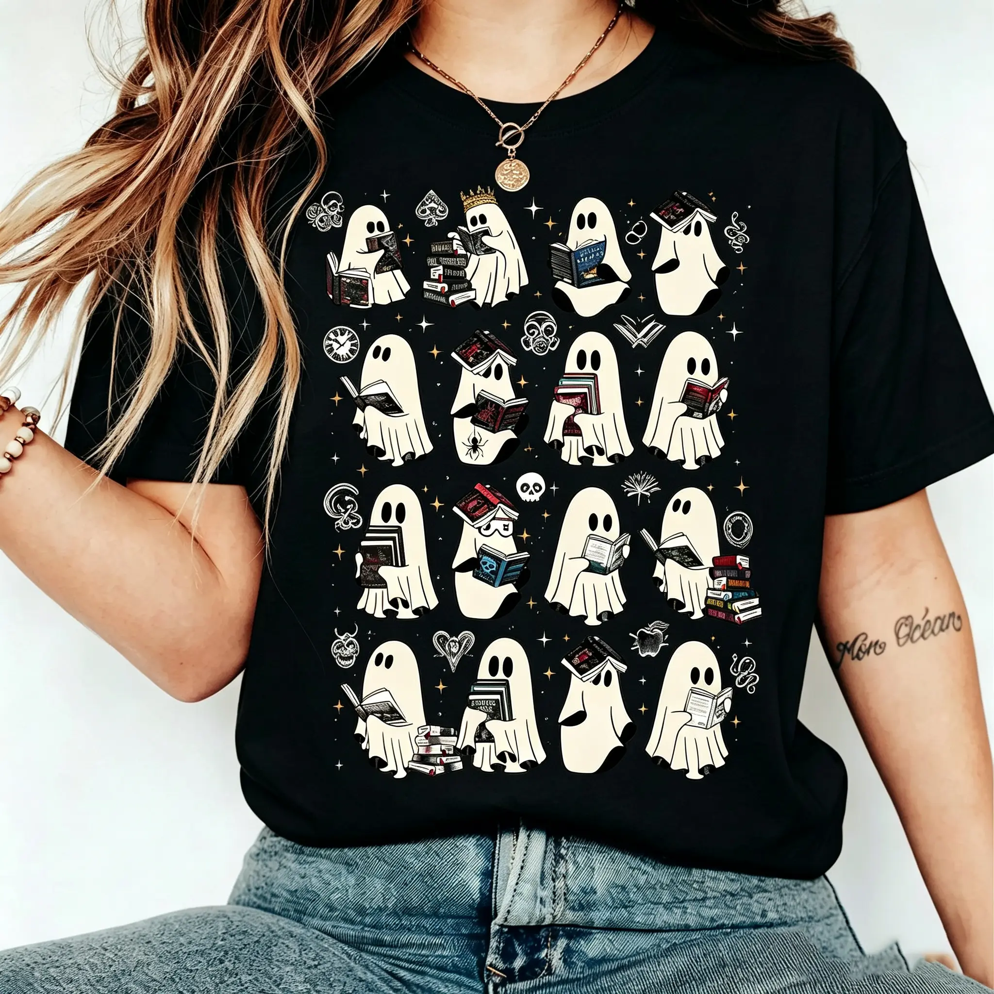 Ghosts Reading Dark Romance Series Books T-Shirt, Haunting Adeline Ghost Sweatshirt, Legacy Of Gods, Devil's Night, Librarian Halloween Tee