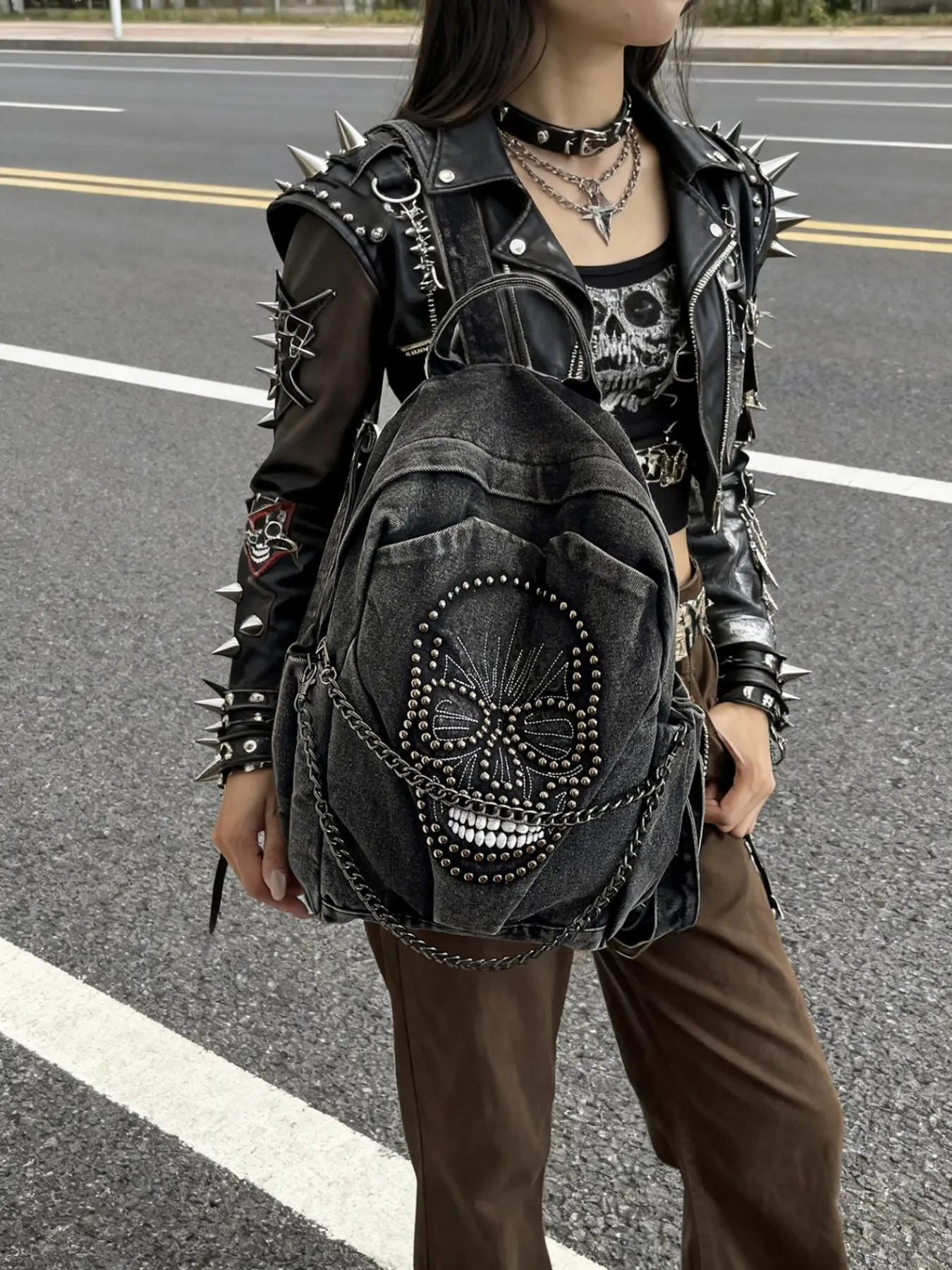 Gothic Punk Skull Rivet Denim Backpack, Washed Vintage Dark Subculture Chain Large Capacity Bag, Retro Rock Street Style Shoulder Bag, Fashion Backpack