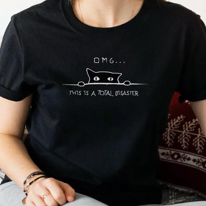 Shocked Cat OMG Total Disaster Meme T-Shirt, Funny Cat Lover Gift, Trendy Casual All-Season Unisex Tee