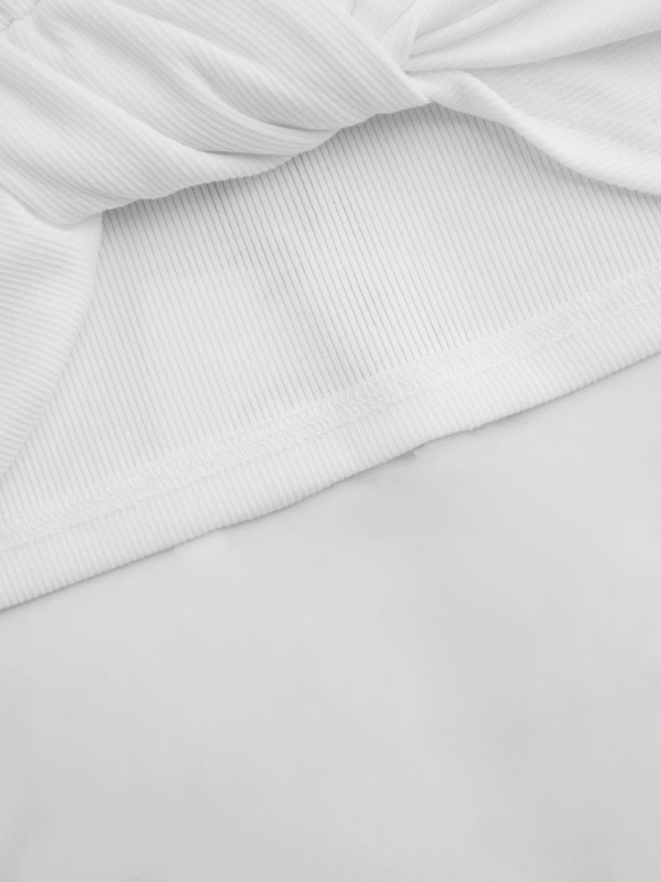 Women's Plain V Neck Fitted Tee, Casual Short Sleeve T-Shirt for Summer, Ladies Clothes for Daily Wear