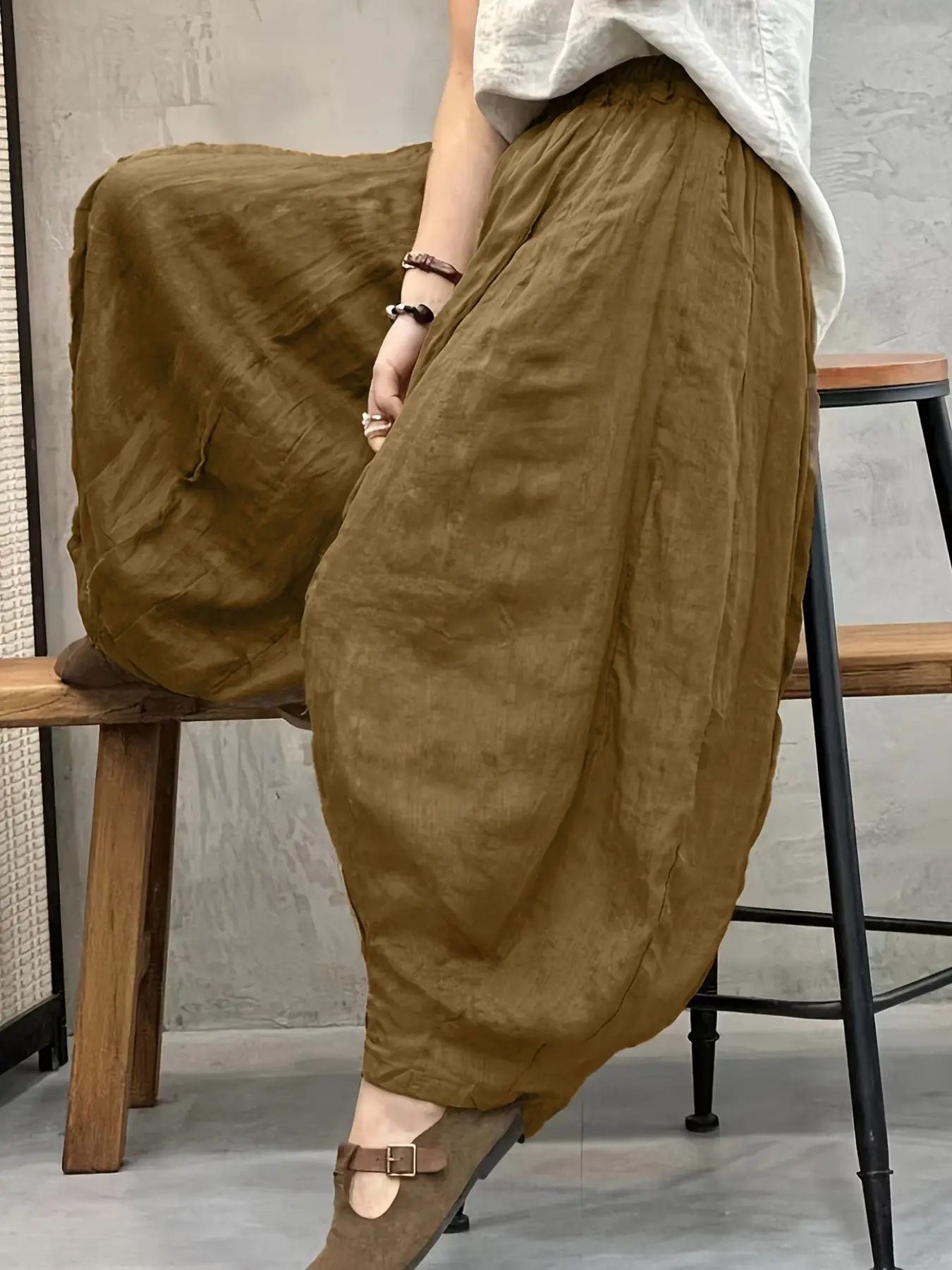 Plus Size Solid Color Harem Pants Casual High-Waisted Loose Trousers, Y2K Clothes Daily Wear, Trendy Bohemian Bottoms, Relaxed Fit Casual Ensembles, Stylish Ruched Detail Party Casual Wear