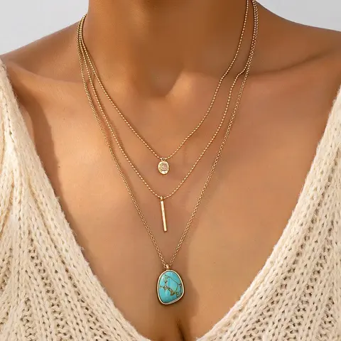 Boho Style Turquoise Texture Geometric Design Pendant Necklace, Zinc Alloy Material, Fashion Jewelry for Women, for Party Trendy Triple-Layer Jewelry for Birthday Gift Aesthetic