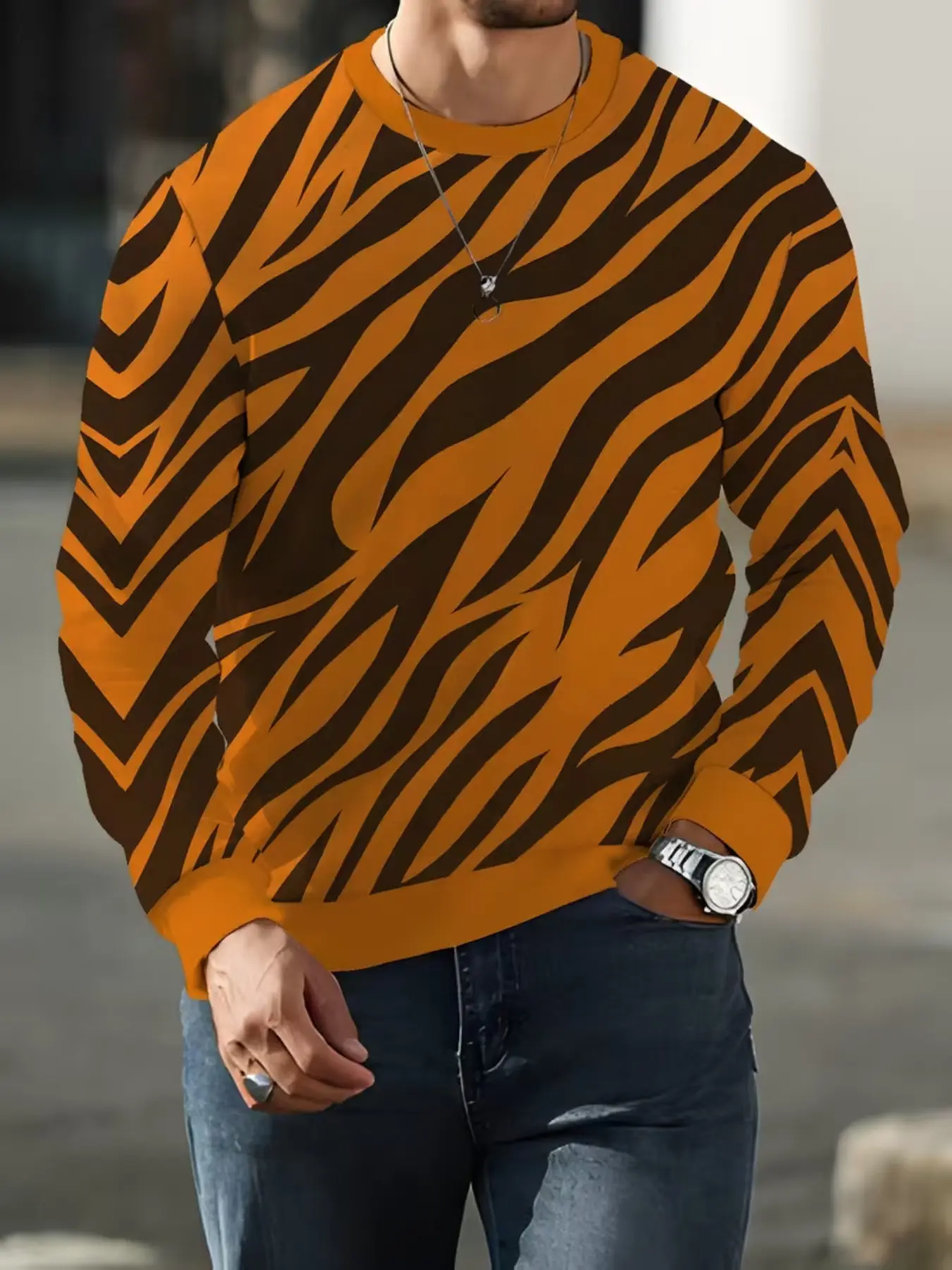 Men's Tiger Print Long Sleeve Sweatshirt, Casual Crewneck Top, Fitted H-Type, Fall & Winter Fashion, Raw Wash Design