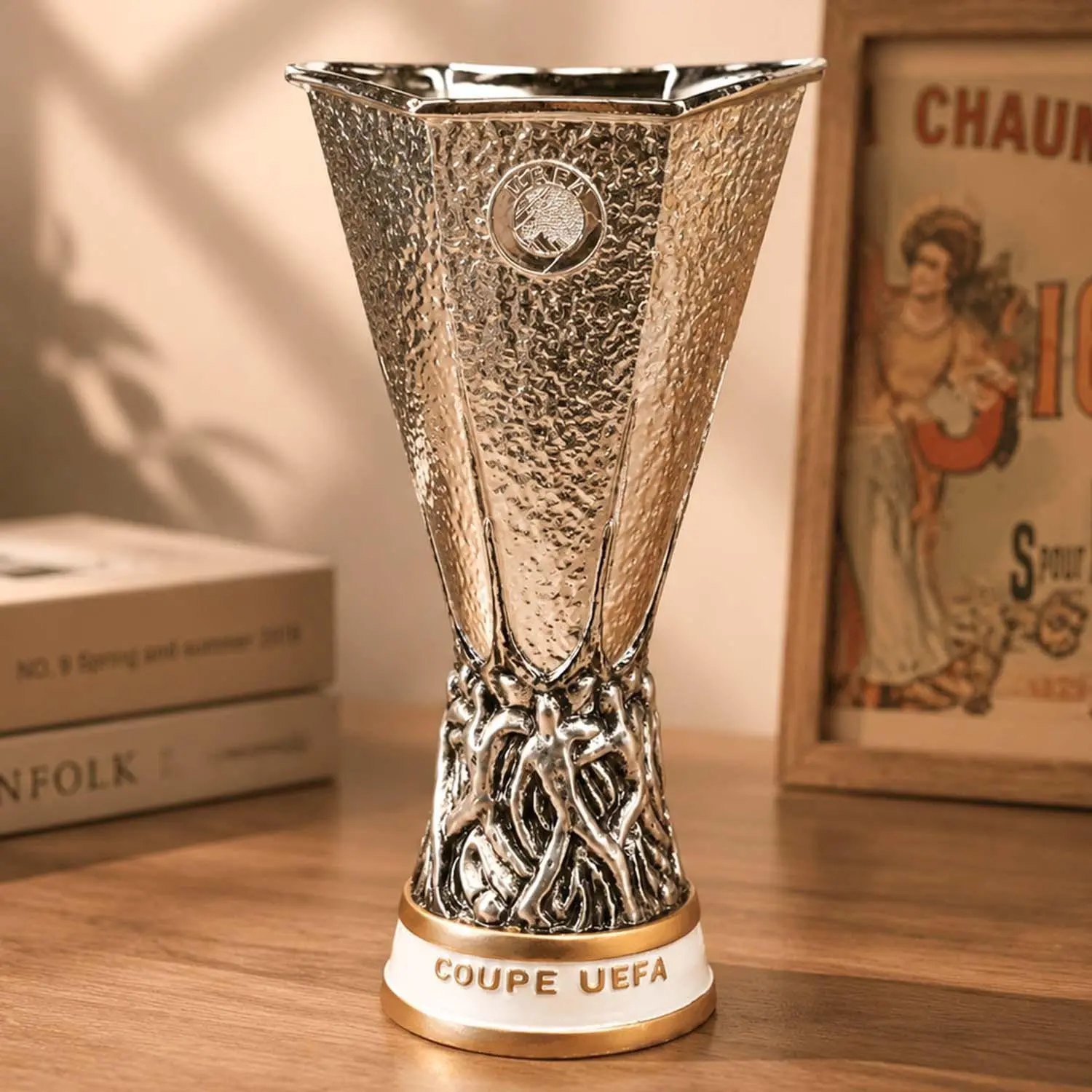 Uefa Champions League Trophy Model, Football Collectible Souvenir, Perfect Sports Replica, Ideal Gift for Football Fans, High-Quality Design, Elegant Desktop Decor