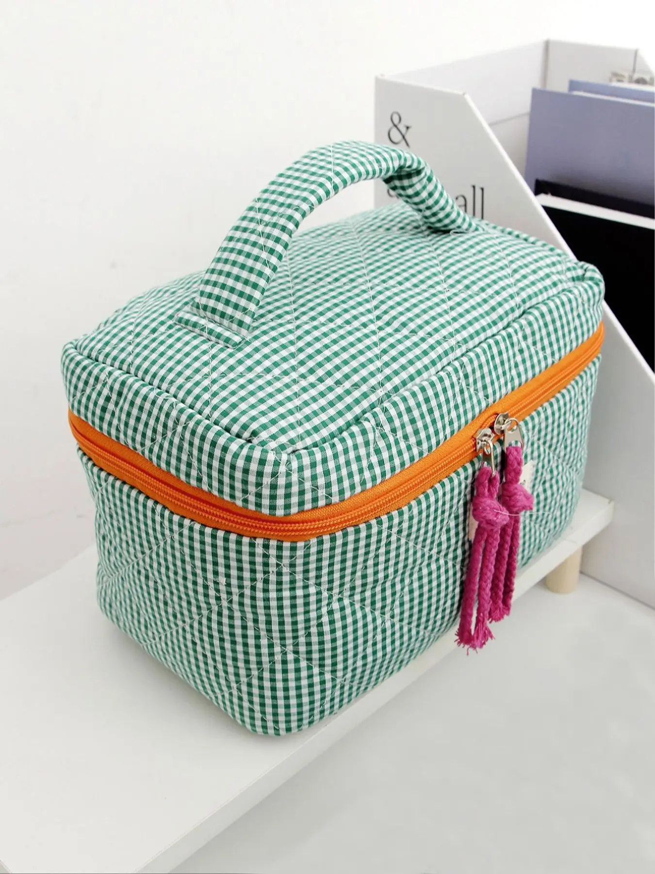 Striped Plaid Quilted Makeup Bag, Women's Daily Use, Toiletries Organizer, Portable Travel Essentials, All-Seasons Style