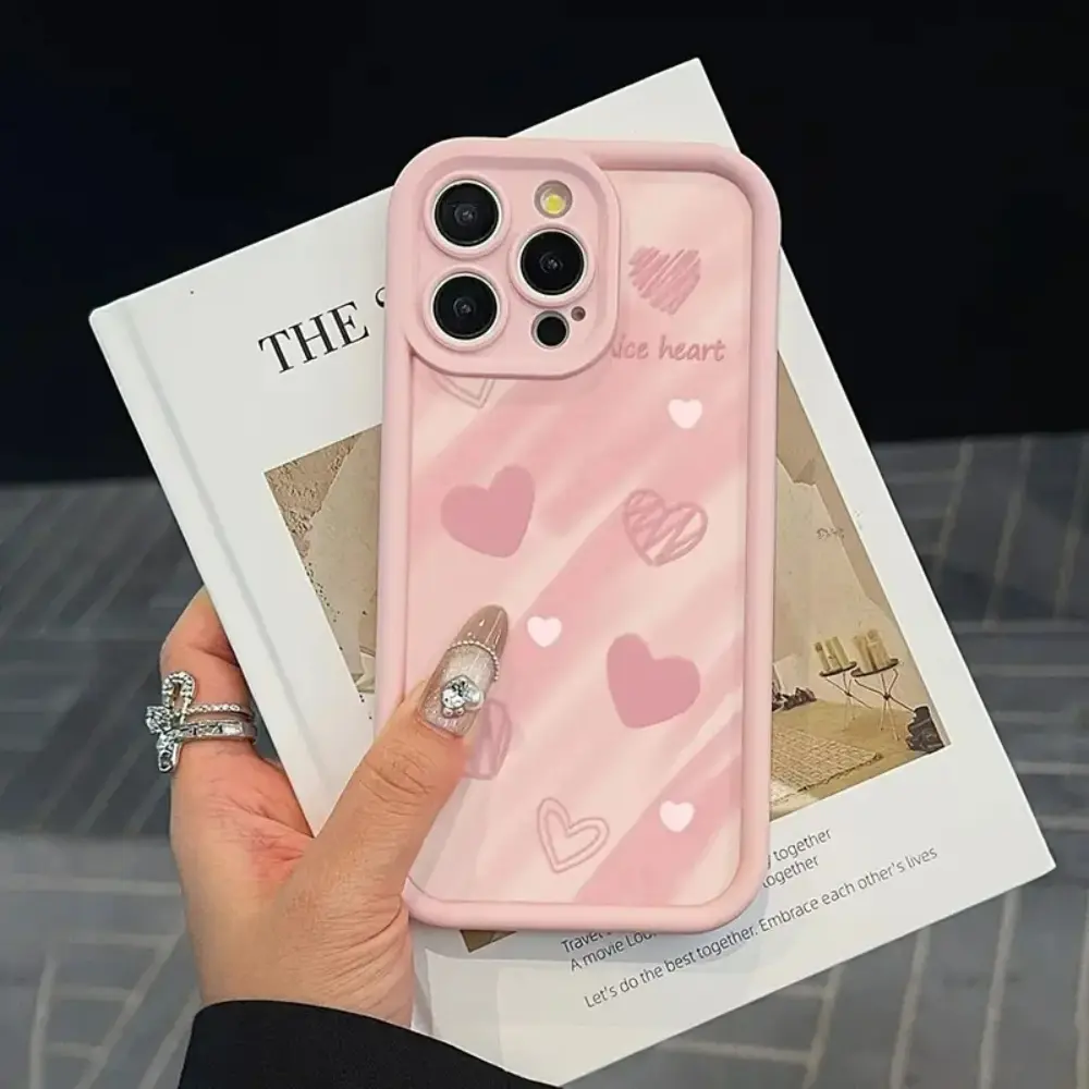 Pink Graffiti Heart: Full Coverage Lens Suitable For Apple Series iPhone 17 Pro Max Phone Case, Apple 16 Protective Case, Compatible With Iphone 15 Plus Phone Case, 14 Pro Max Apple 13/12 Mini Protective Case, 11 Durable Phone Cover, Friend Gift