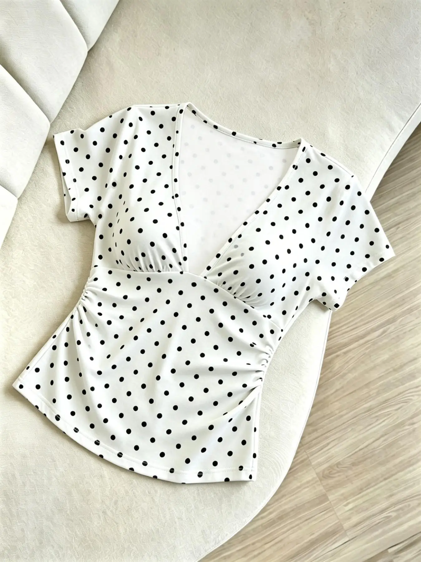 American Street Style Fashion Summer Comfortable Trendy Casual Versatile Solid Retro Polka Dot V Neck Ruched Slim Fit Women's Short Sleeve T-Shirt