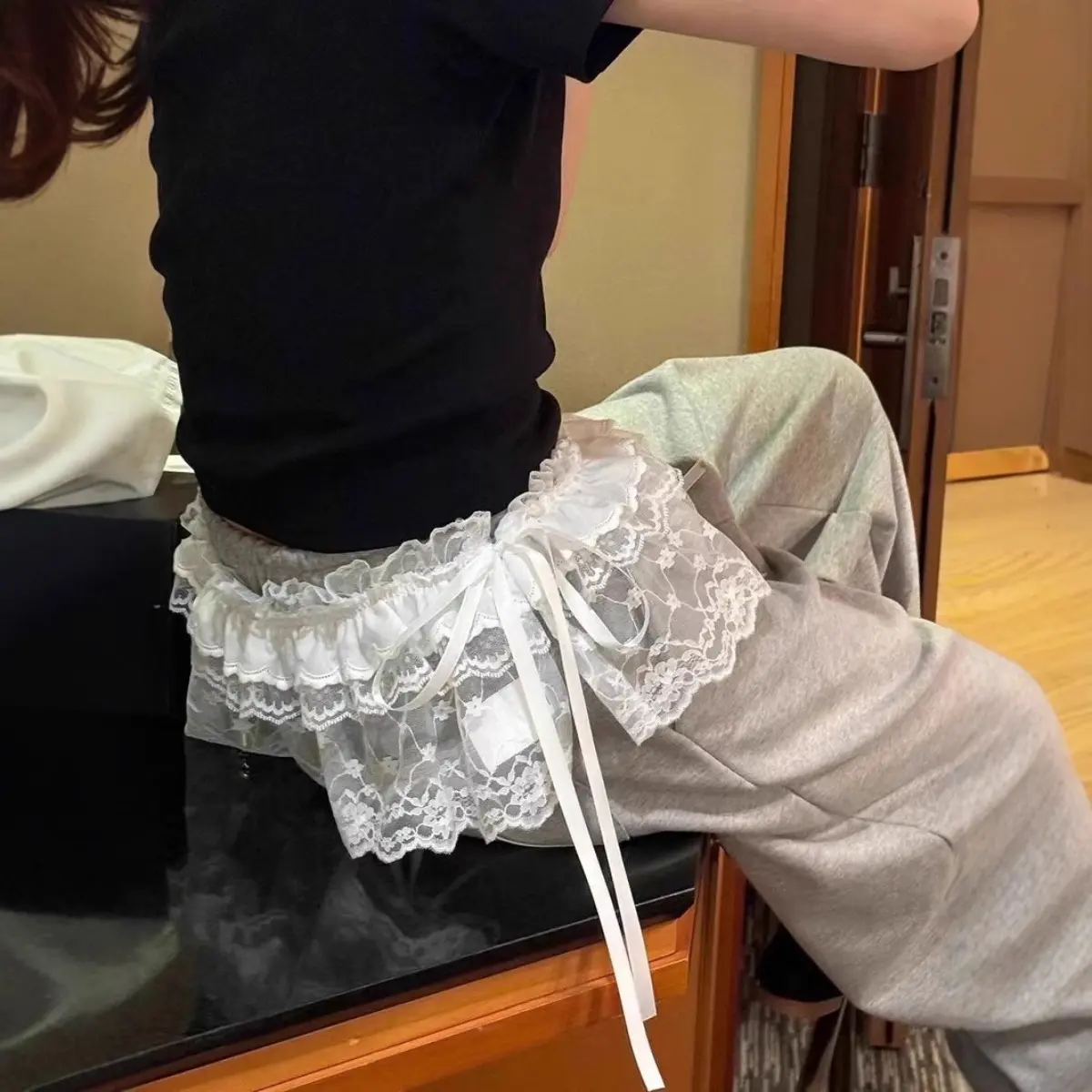 Cute Lace Apron Skirt for Women, Korean Sweet Style Ruffle Waist Overlay with Bow Tie Design, Y2K Coquette Fashion Accessory for Dresses, Tops & Summer Outfits