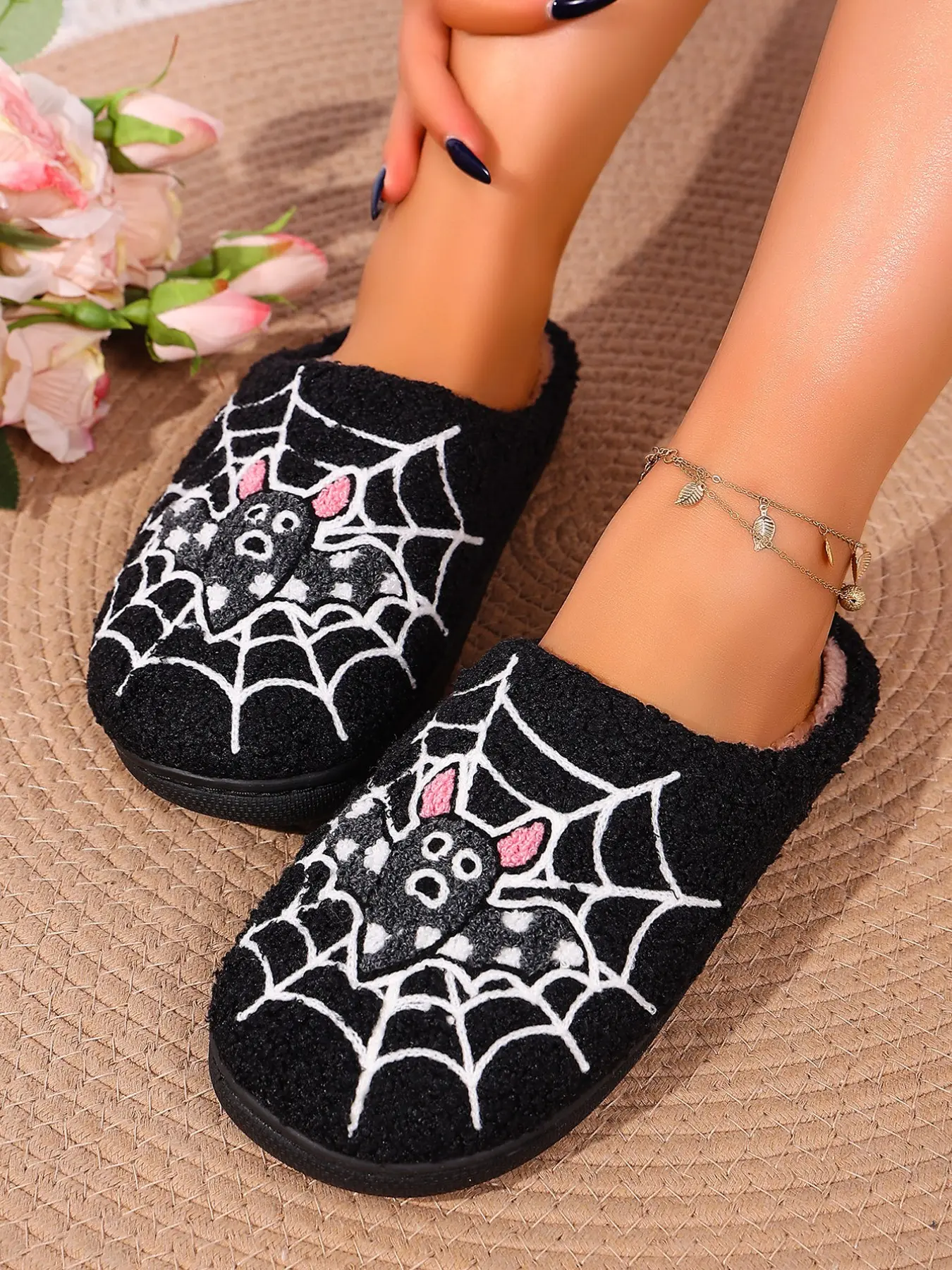 Halloween Bat Pattern Women's Slippers, Soft Fuzzy Indoor Non-Slip Warm Cotton House Shoes, Fall & Winter Casual Textile Sole
