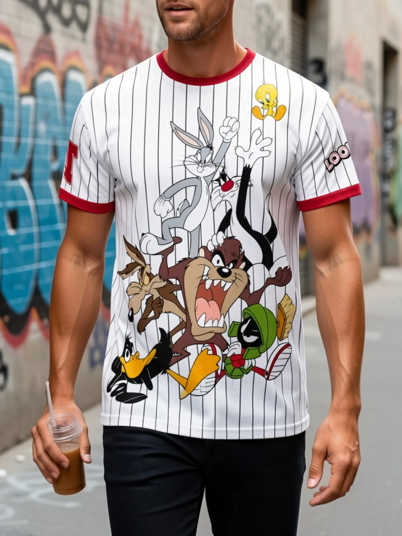 Men's Summer Warner Collaboration T-Shirt, Looney Tunes Print, Casual Loose-Fit, All-Over Print, Long Sleeve, Unlined, All Seasons