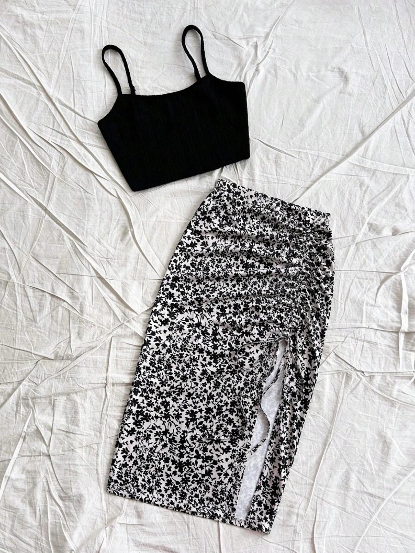 Women's Solid Color Crop Cami Top & All Over Heart Print Skirt Two-piece Set, Boho Sleeveless Spaghetti Strap Top & Skirt, Casual Summer Clothes for Ladies, Womenswear, Bohemian Casual Outfits Women Matching Sets