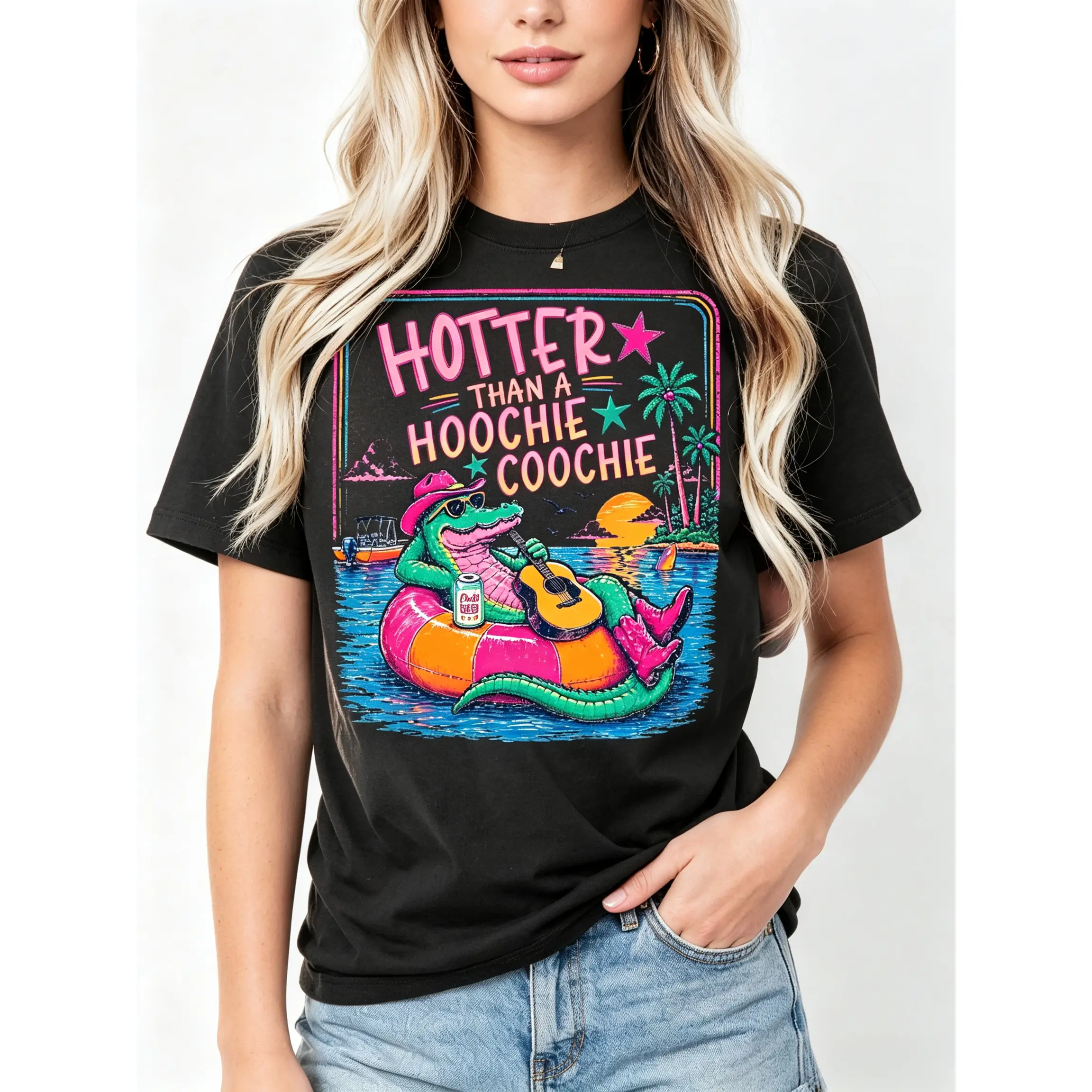 Women's Oversized Short-Sleeve Everyday Apparel, Super Hot Summer Casual Tee, Funny Crocodile Graphic Vacation Beach Top for Summer Trips with Smooth Seams, Shortsleeve