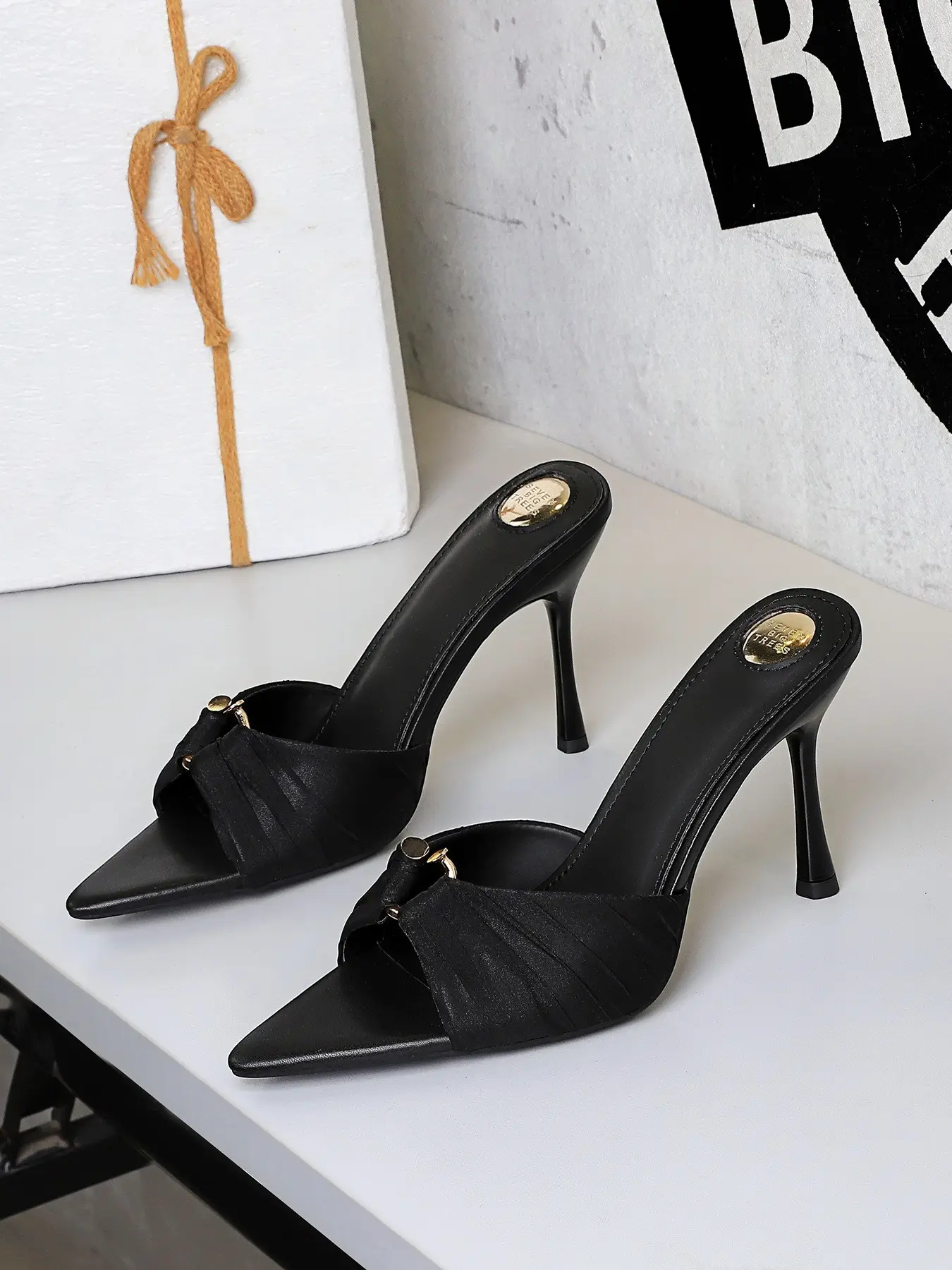 678-1 Korean Style Pleated Lace High Heel Shoes, Pointed Toe Versatile Sandals, Open-Toe Pointy Toe Slip-Ons for Women, Outdoor Wear