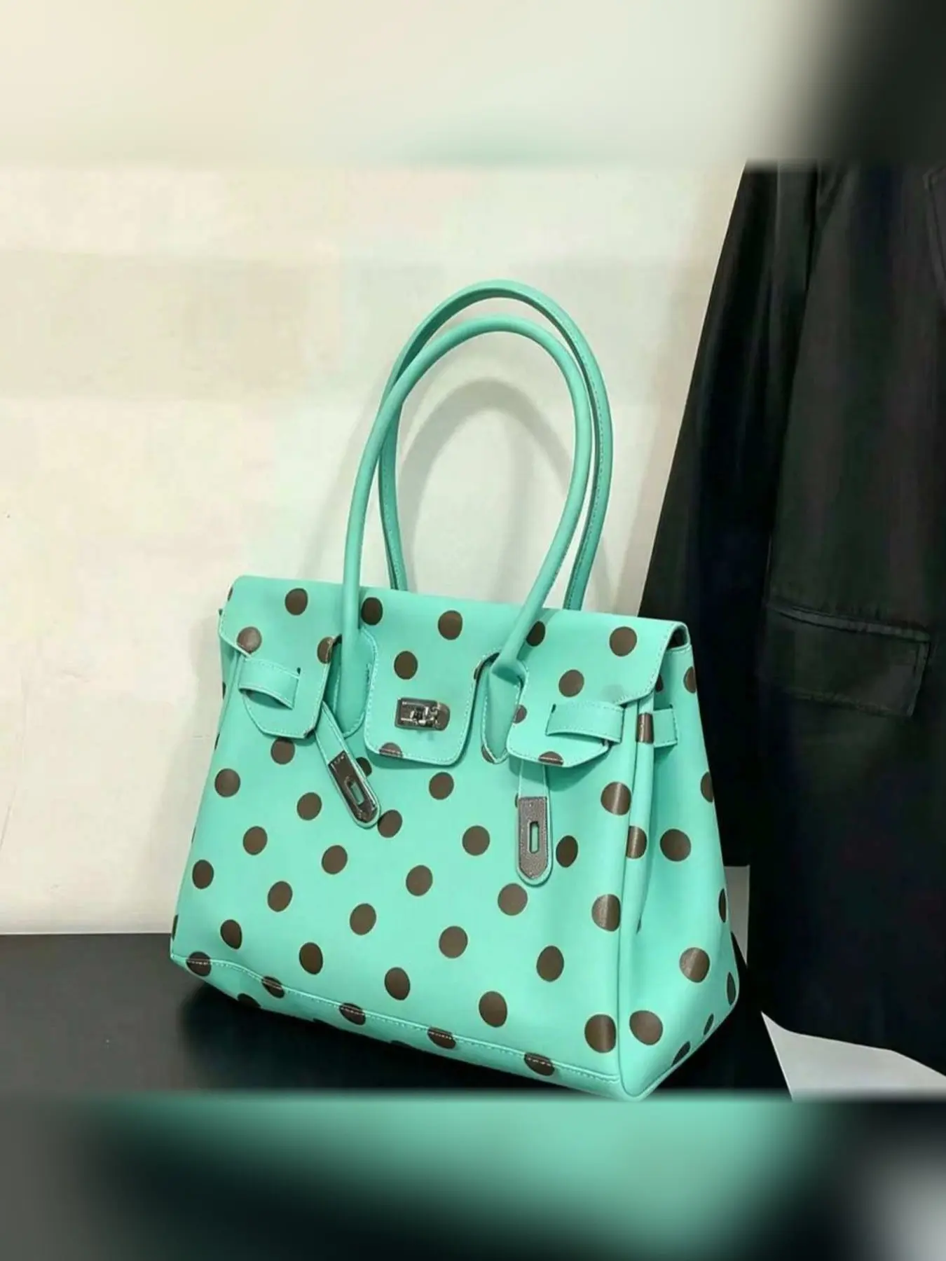 Trendy Jelly Bag for Women 2026, New Fashion Envelope Bag, Large Capacity Handbag, Commute Shoulder Bag, All-Season PU Material