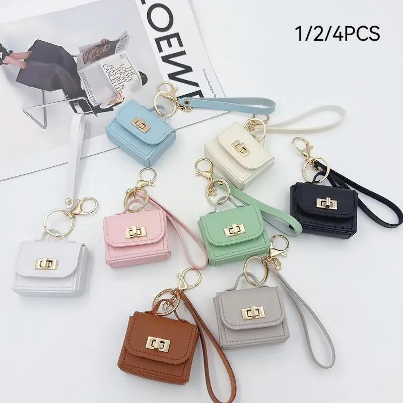 Mini Keychain, Cute Bag Charm, Stores Earplugs and Small Gadgets, Perfect for Graduation, School Rewards, Party Gifts, Ideal Party Gift