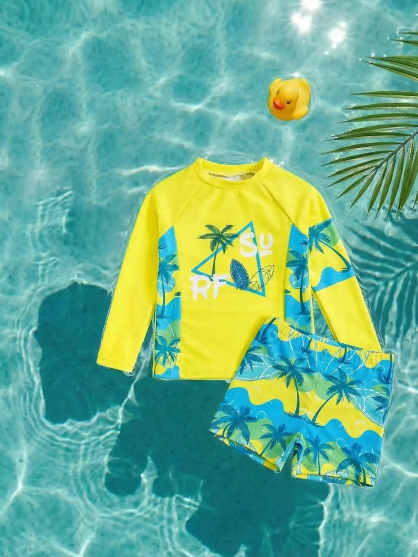 Boys' Beach Swimwear Set, Vibrant Palm Tree Design, Long Sleeve Sun Protection, Kids Hot Spring Swimsuit, Casual Fitted Suit, Bright Swimwear, Swimwear Outfits