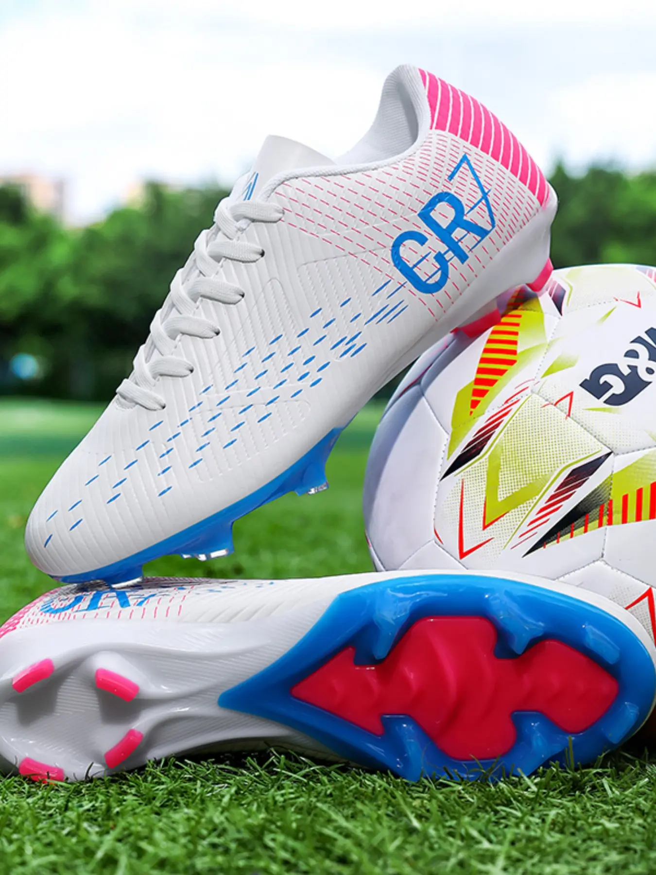 Men's High-Top Football Shoes with Studs, Soccer Boots, Professional Adult Training Sports Shoes, Durable Design for Enhanced Performance