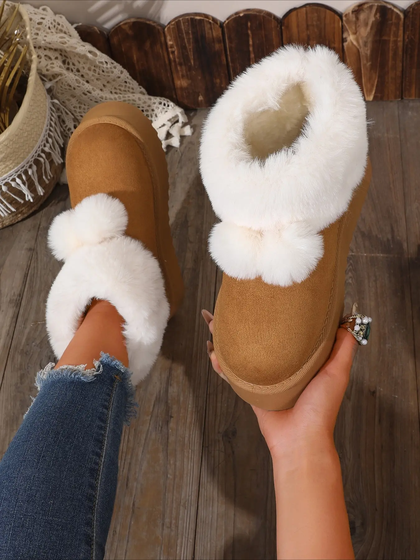 Fleece-lined short snow boots with thick anti-slip soles multiple colors warm for autumn winter jeans matching