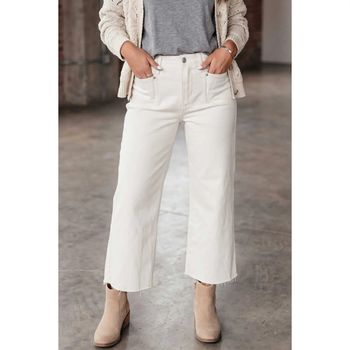 Women's Cotton Denim Vintage Cropped Pants - White, Raw Hem, Loose Fit, Pocket Design, Graphic Detail