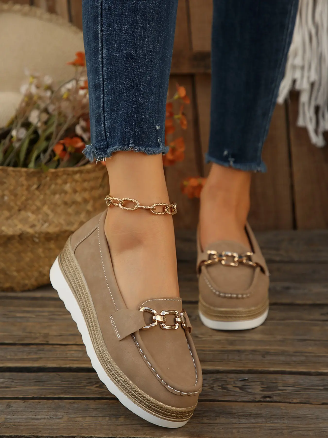 Spring Summer Metal Buckle Straw Thick Sole Loafers Women, Lazy Slip-On Chunky Heel Bean Shoes, Soft Style Commute Walk Anti-Slip Height Boost Casual Ladies Wedge Boots