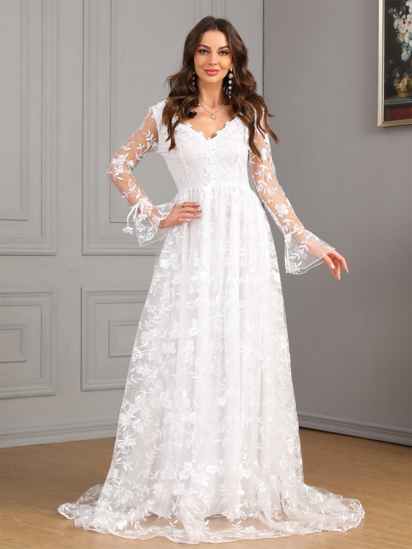 Long Sleeve V-Neck Lace Wedding Dress for Women – Fall/Winter New Style, Full A-Line Train Bridal Gown, Elegant Ceremony Dress