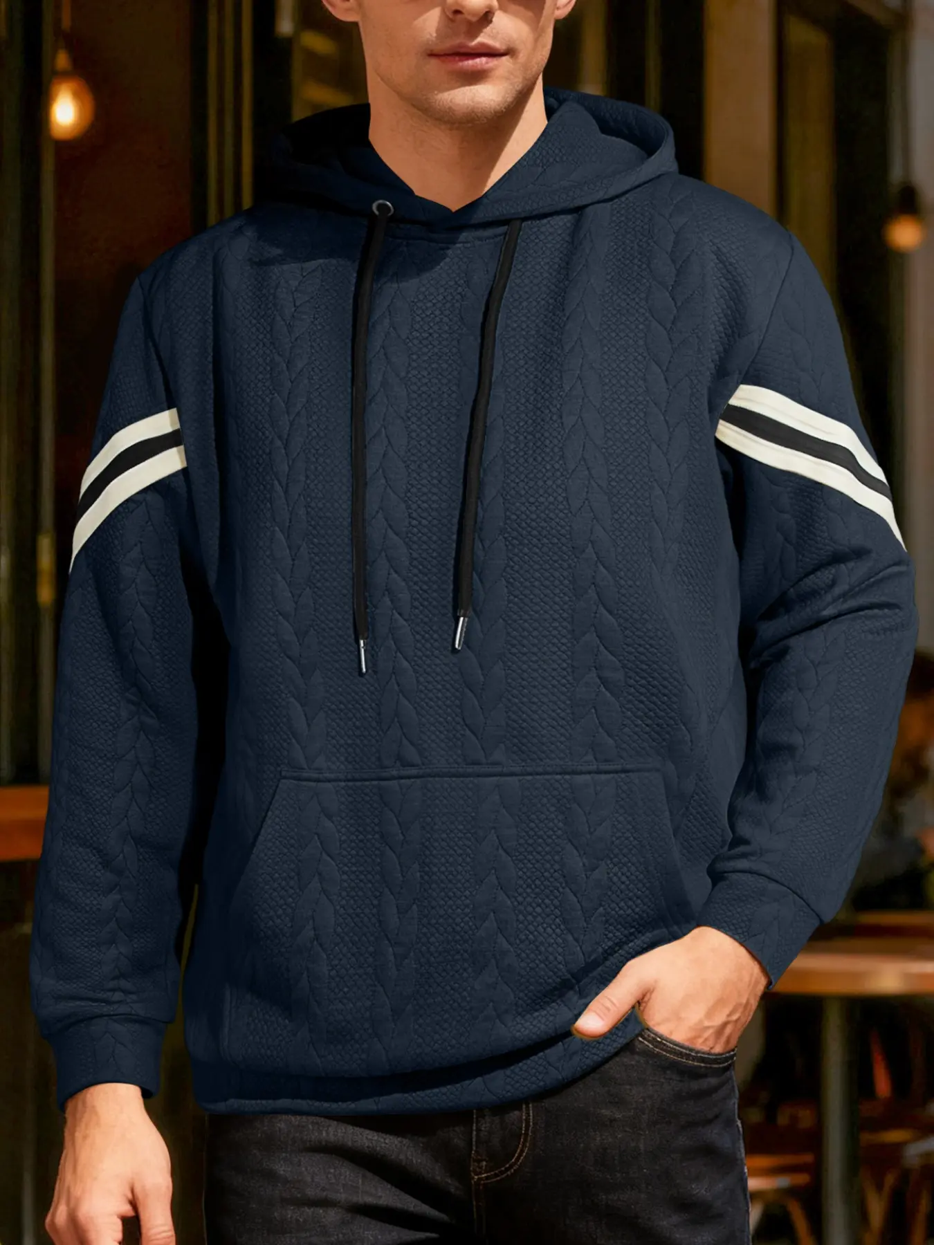 Men's outdoor hooded pullover with rope twist pattern, large pockets on the front side, simple and casual style,soft and comfortable fabric,suitable for travel,home leisure,outdoor sports and other occasions in autumn and winter,trendy men's upper garment