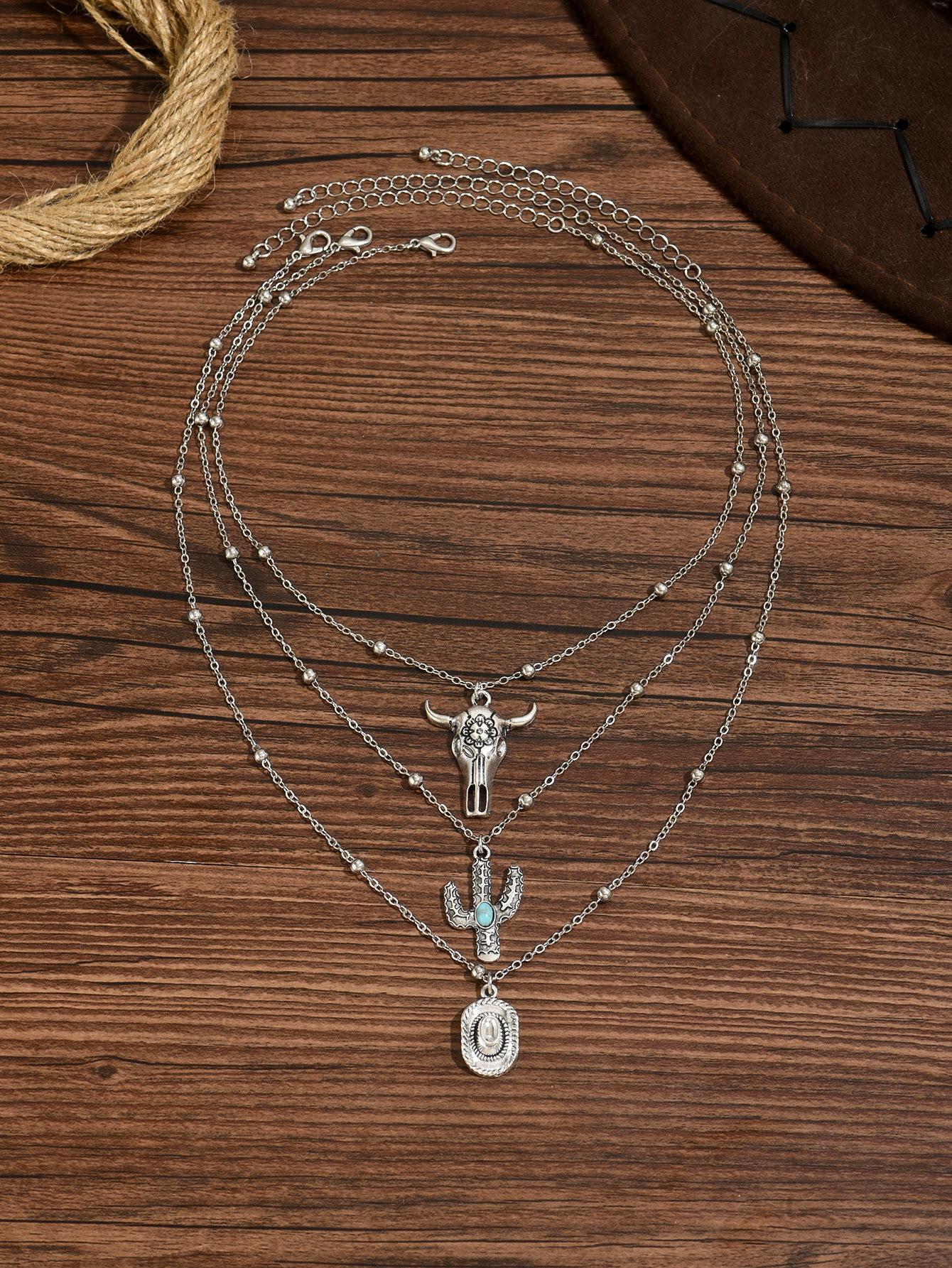 Boho Western Cowboy Set, Ethnic Cactus Bull Head Necklace for Women, Unique Fashion Accessory, Perfect for Stylish