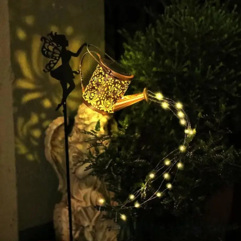 Solar Powered Watering Can with String Lights, Hanging Waterfall Light, Vintage Metal Fairy Water Jug Lamp, Outdoor Decor, Holiday Lighting