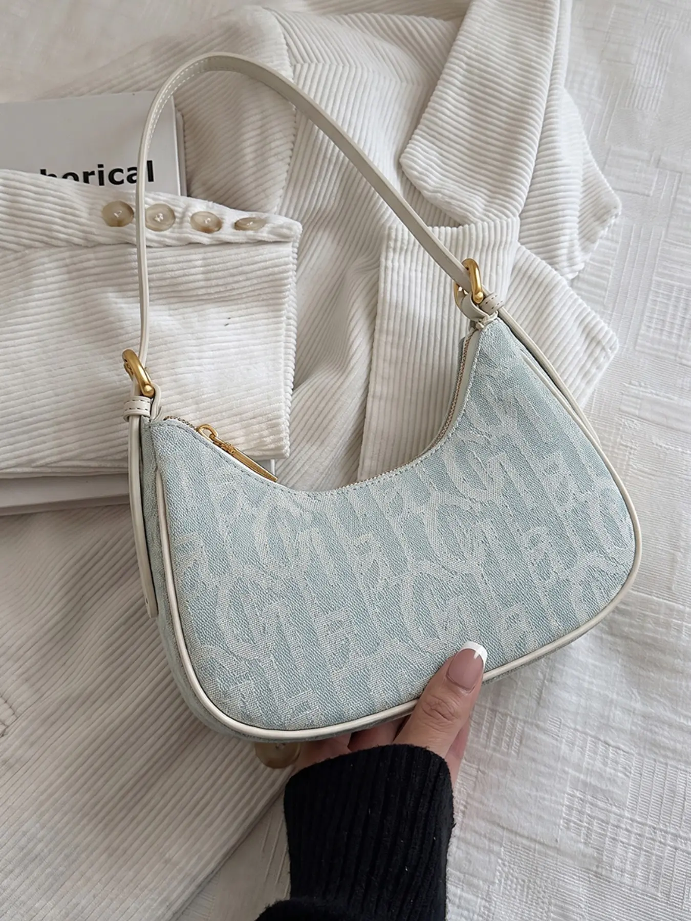 Women's canvas baguette shoulder bag, retro underarm bag, stylish and simple tote bag, chic and fashionable shoulder bag, lightweight everyday bag, Casual Satchel