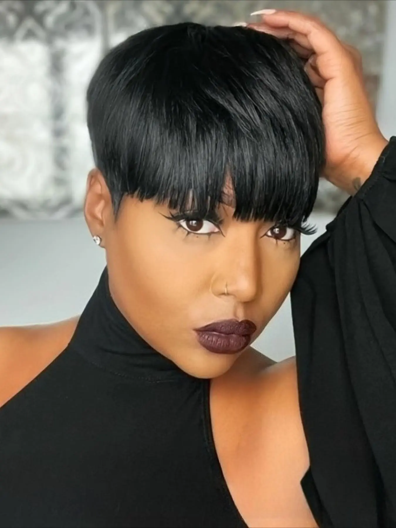 Straight Human Hair Wig for Women Pixie Cut Full Machine Made Wig 150% Density 6 Inch Wig Ideal for Daily Use and Special Occasions like Christmas and New Year Party