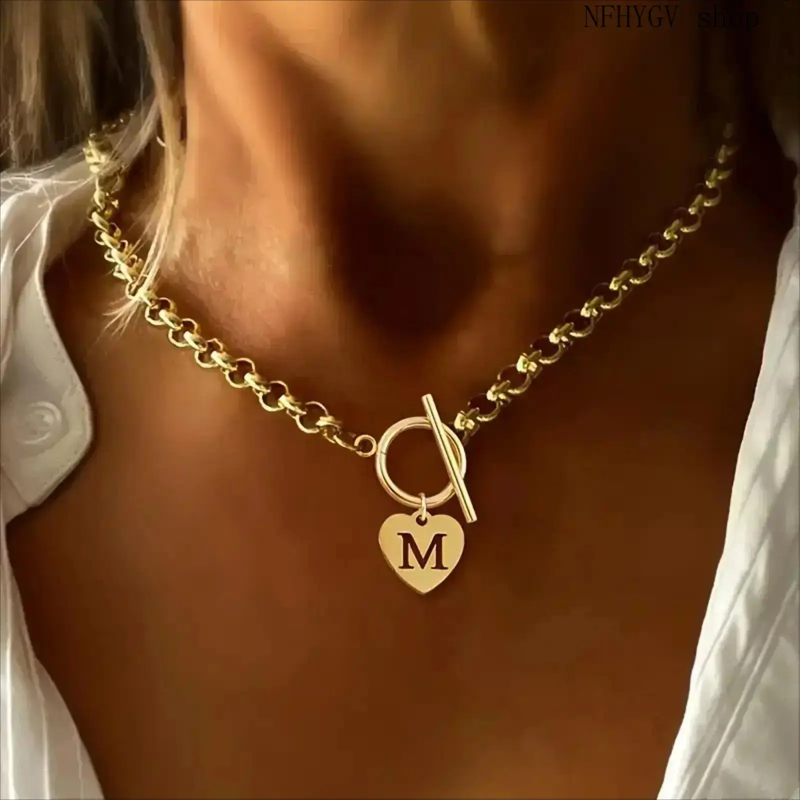 Shiny Finish Personalized Initial Letter Name Plate Necklace For Women, Trendy Versatile Exquisite Costume Jewelry, Perfect Gift Choice For Parties, Special Events And Christmas