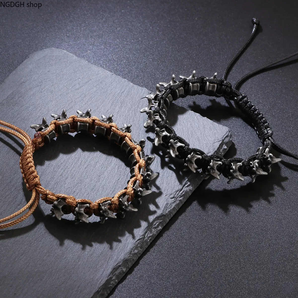 Men's Adjustable Paracord Skull Pattern Bracelet - Beaded Bone Design, Lightweight Sports & Outdoor Bold Statement Jewelry, Edgy Dark Aesthetic Accessory for Gym, Bracelets, Adjustable Strap Bracelets, Beaded Strand Bracelet