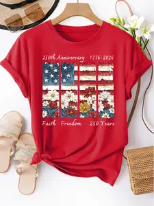 Women'S Short-Sleeve T-Shirt With A Round Neck And Casual Design, Featuring A Floral American Flag Print, Suitable For Spring And Summer, With A Fun Design, Comfortable Fit, And Commemorates The 250th Anniversary Of The United States