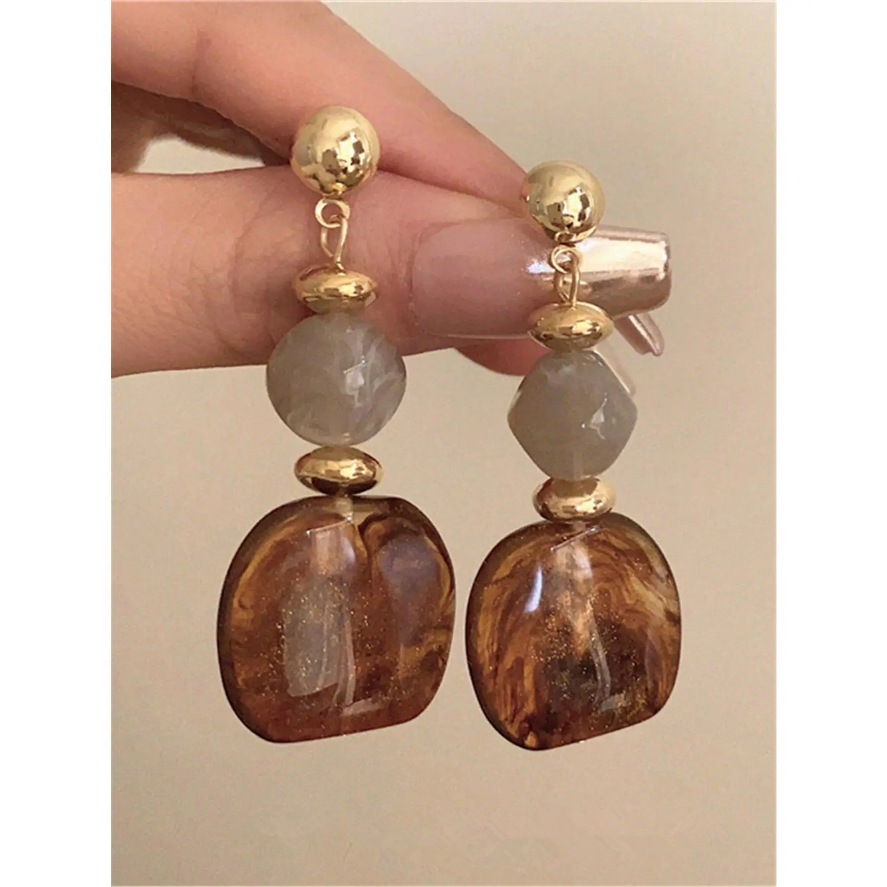 Boho Statement Earrings for Women, Vintage Asymmetrical Tie Dye Acrylic Long Drop Earrings, Artistic Abstract Pendant Jewelry, Lightweight Colorful Dangle Earrings for Party, Vacation, Festival, Wedding Guest, Birthday Gift
