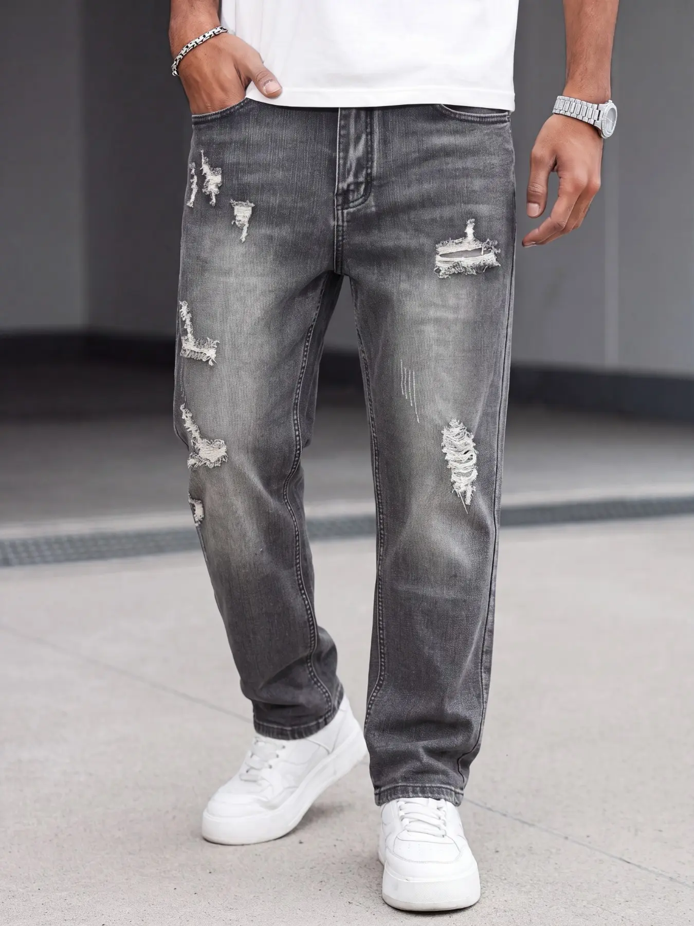 Men's Vintage Washed Ripped Slim Fit Straight Leg Jeans, Breathable All-Season Trendy Denim, Casual Streetwear for Urban Walks