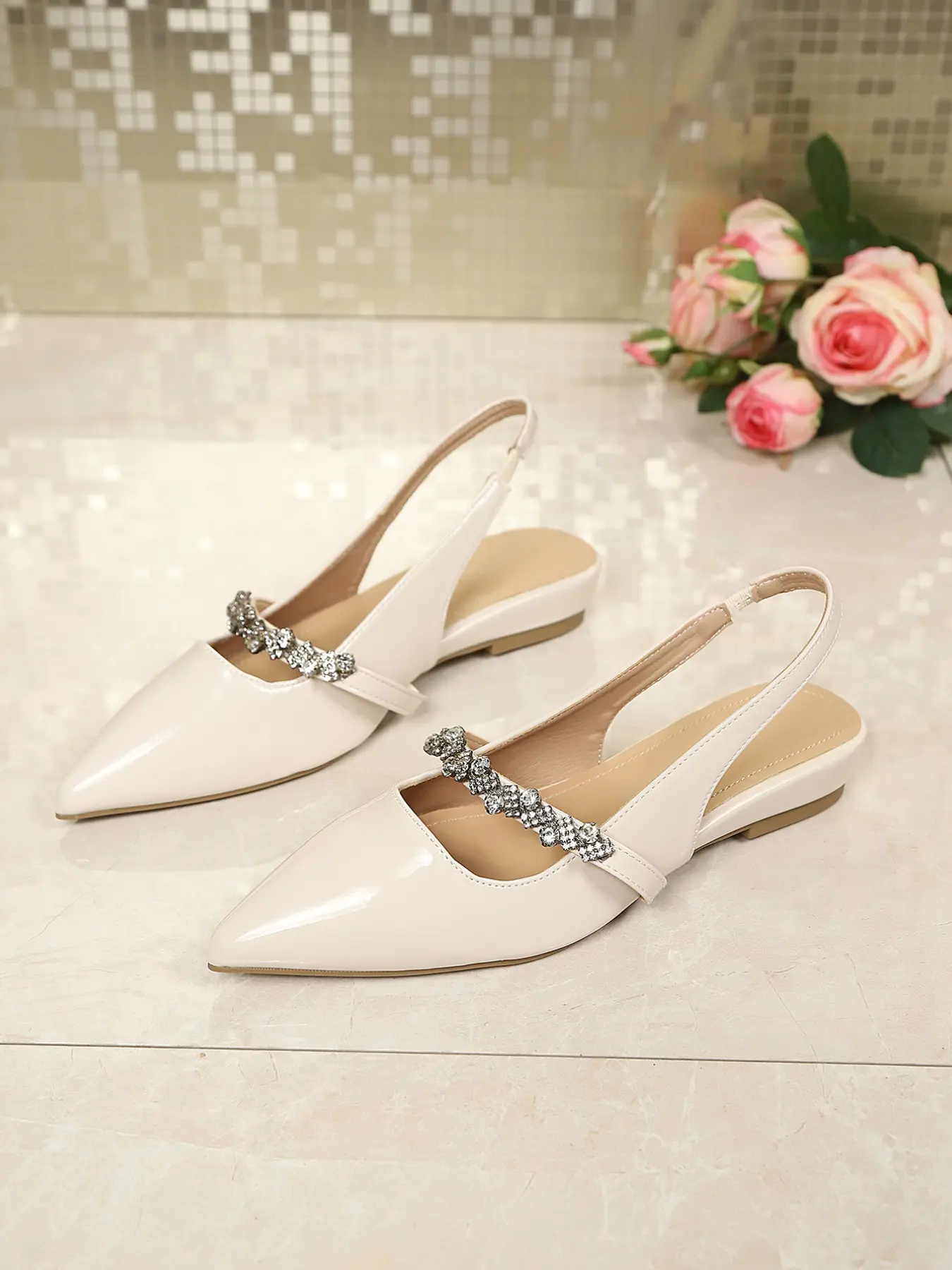 Women Glossy Patent Rhinestone Single Strap Pointed Toe Elastic Slingback Flat Sandals，Open Rear Breathable Cushioned Insole Anti-Slip Low Flat Sole Dress Footwear，Date Wedding Office Bridal Evening Party Shoes，2 Colors Nude Ivory