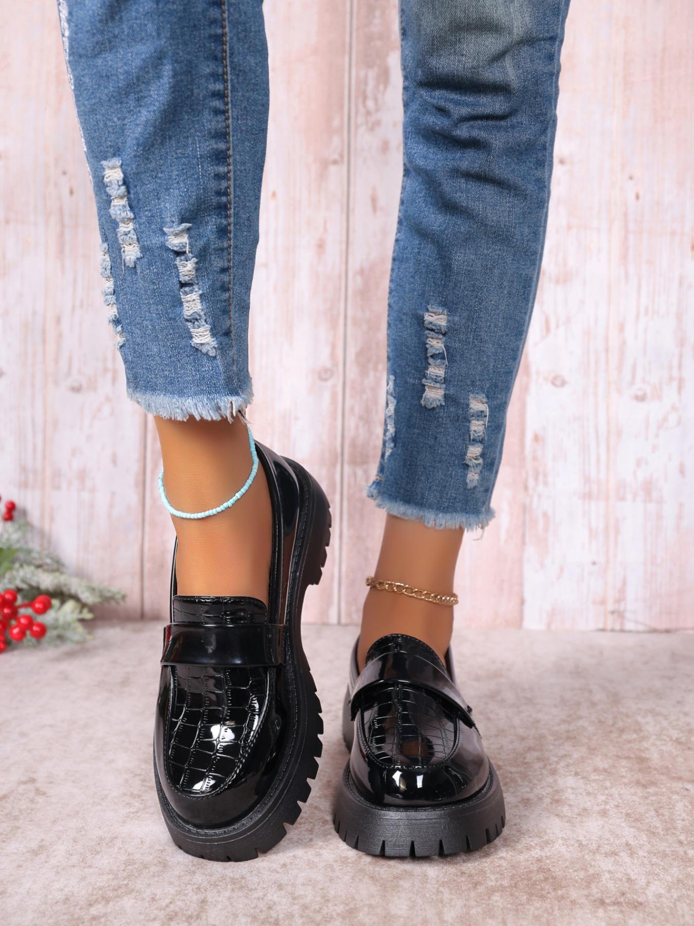 Women's Platform Comfortable and Soft Burgundy Loafers, Slip on Loafers, Casual Shoes, A Must-have for Daily Casual Fashion Wear, A Must-have for Commuting To Work and School in All Seasons, and A Must-have for Gifts