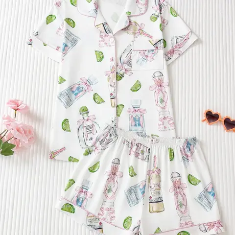 Two-Piece Fresh Girl Feng Shui Perfume Bottle Lemon Print Women's Pajamas Nightwear, Collared Button Short Sleeve and Loose Comfort Shorts, Sweet Elegant Casual Style Pajama Set, Shorts Pyjama Set