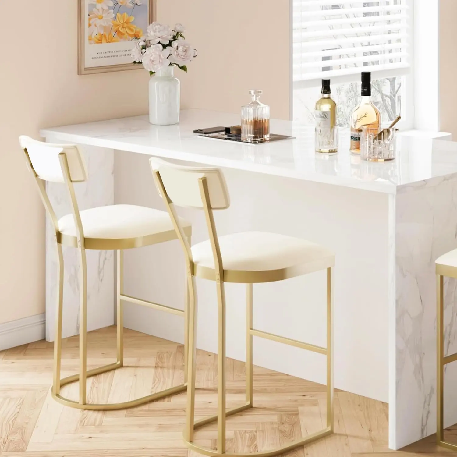 Set of 2 Modern Gold Counter Height Bar Stools – Upholstered Armless Chairs with Curved Backrest – Sturdy Metal Frame – Ideal for Kitchen Island, Dining Room, Home Bar, Restaurant