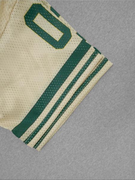 2-piece set of new spring and summer casual street sports style V-neck short sleeved loose fitting size 03 "USA" slogan green striped T-shirt+five point apricot mesh shorts set