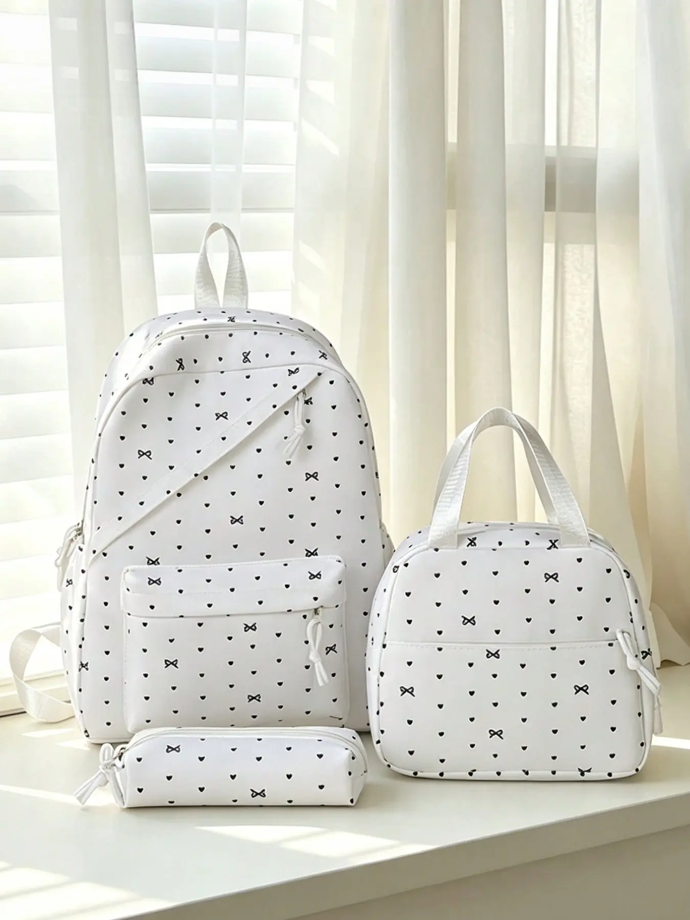 3Pcs White Mini Bow & Heart Print Backpack Set Coquette Aesthetic Lightweight Nylon Student School Backpack Handbag Pencil Case Combo Cute Preppy Teen Girls Daily Travel Rucksack,Minimalist  Backpack Set Soft Large Capacity Bookbag Matching Handbag PenBag