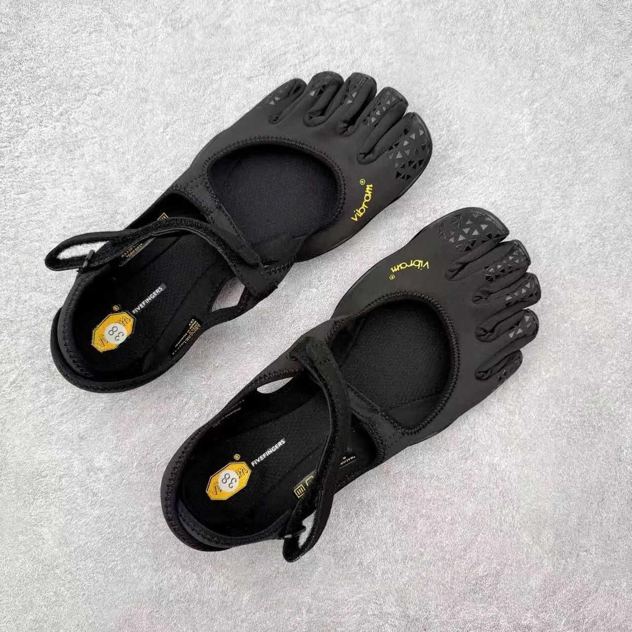2026 Women's Sports Fitness Dance Toe-Separating Shoes Suitable for Running Fitnes Voga Plates Sports Outdoor, 5-Finger Split-Toe Training Shoes,Non-Slip Breathable Lightweight Barefoot Shoes for Indoor Yoga, Pilates, Dance Fitness