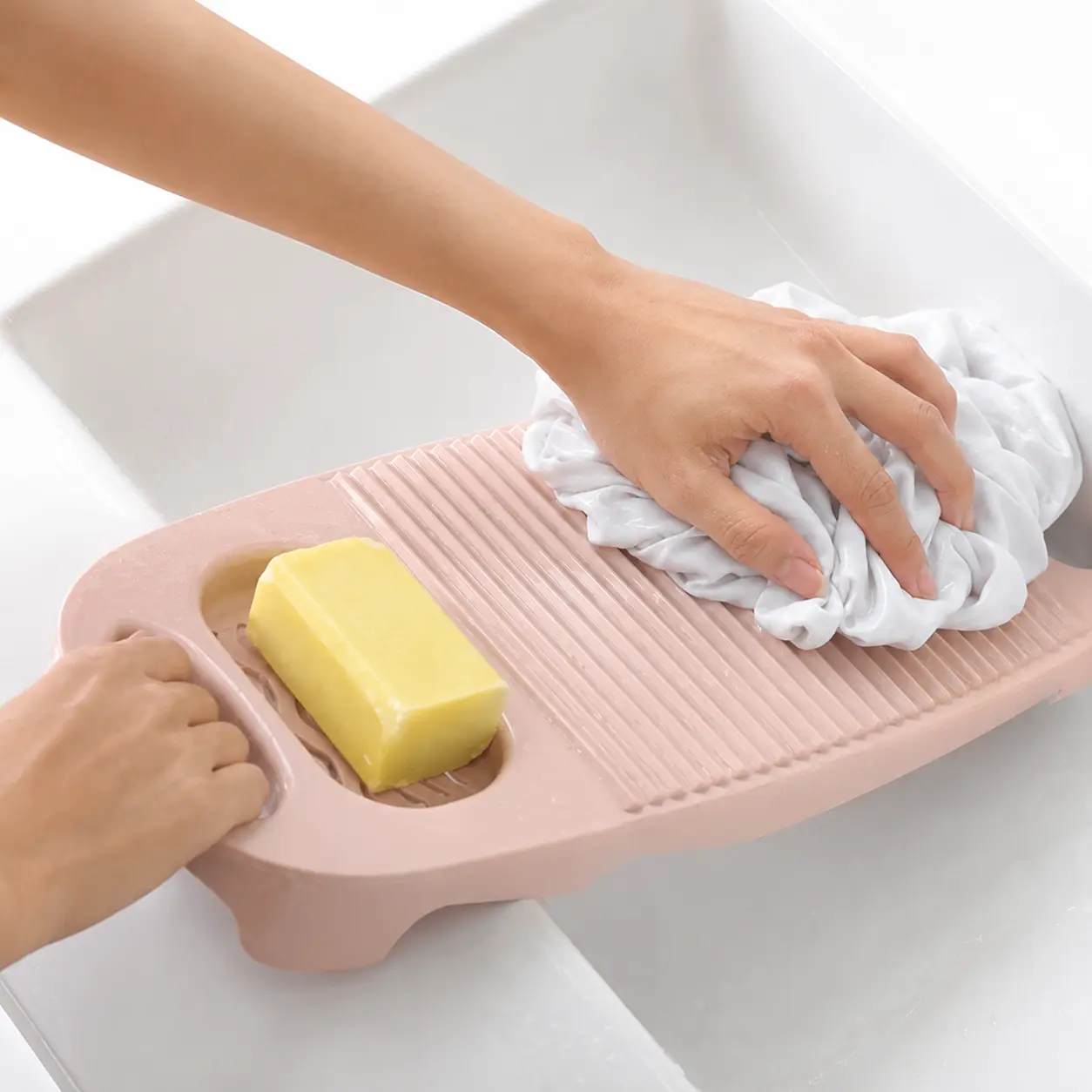 Portable Plastic Washboard for Hand Washing Clothes, Laundry Scrub Board with Soap Holder for Socks, Underwear, Baby Clothes, Travel and Home