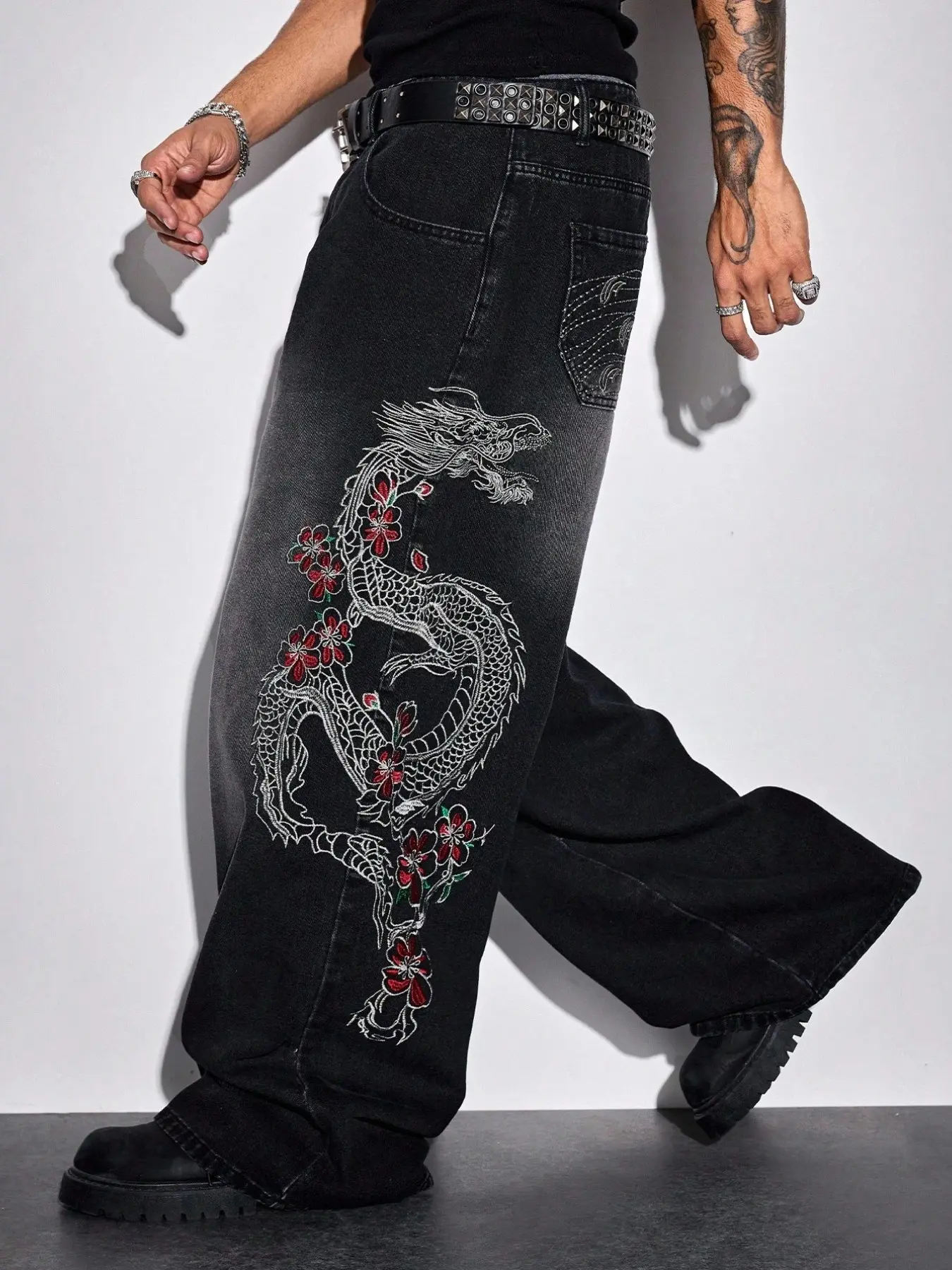 Men's Design Chinese Style Dragon Scale Plum Blossom Embroidery, Loose Fit Casual Denim Jean Spray Monkey Effect, Comfortable Summer Wear