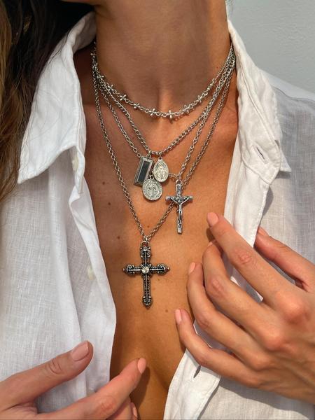 4-Piece Vintage Metal Geometric Circle Pendant Layered Necklace Set, Women's Punk Style Jesus Cross Pendant Jewelry, Unique Fashion Accessories