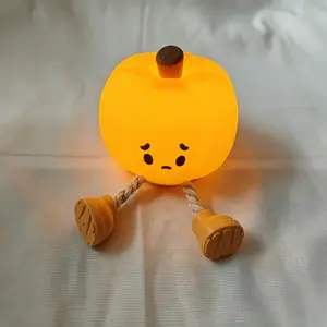Cute Silicone Pumpkin Night Light, Soft Silicone Material, Type-C Charging, Adjustable Bedside Lamp, Home Decor, Halloween Gift, Christmas Gift