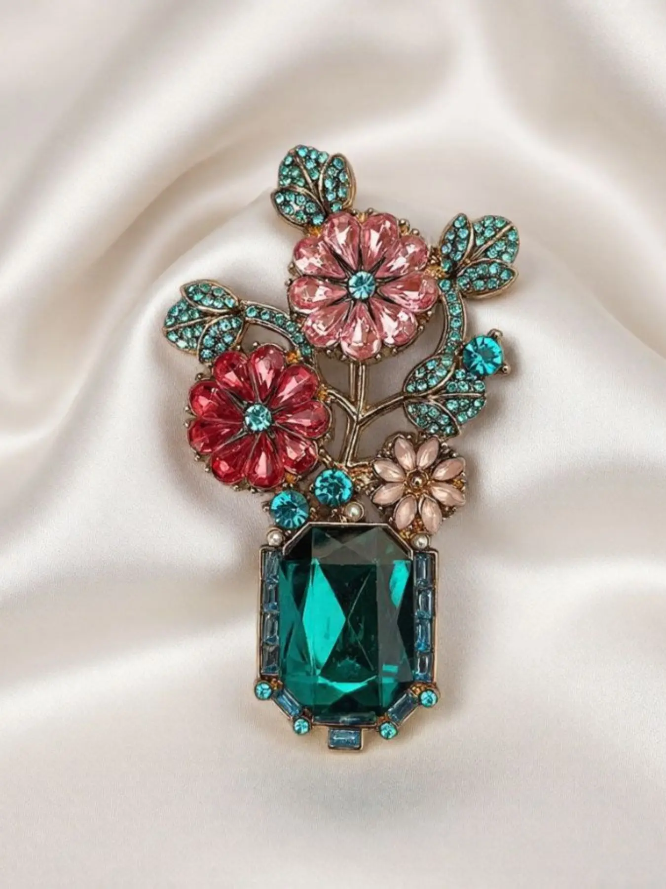 Vintage Floral Vase Brooch, European Court Style Multicolor Flower Pin, Boho Fashion Accessory for Coats, Suits, Dresses