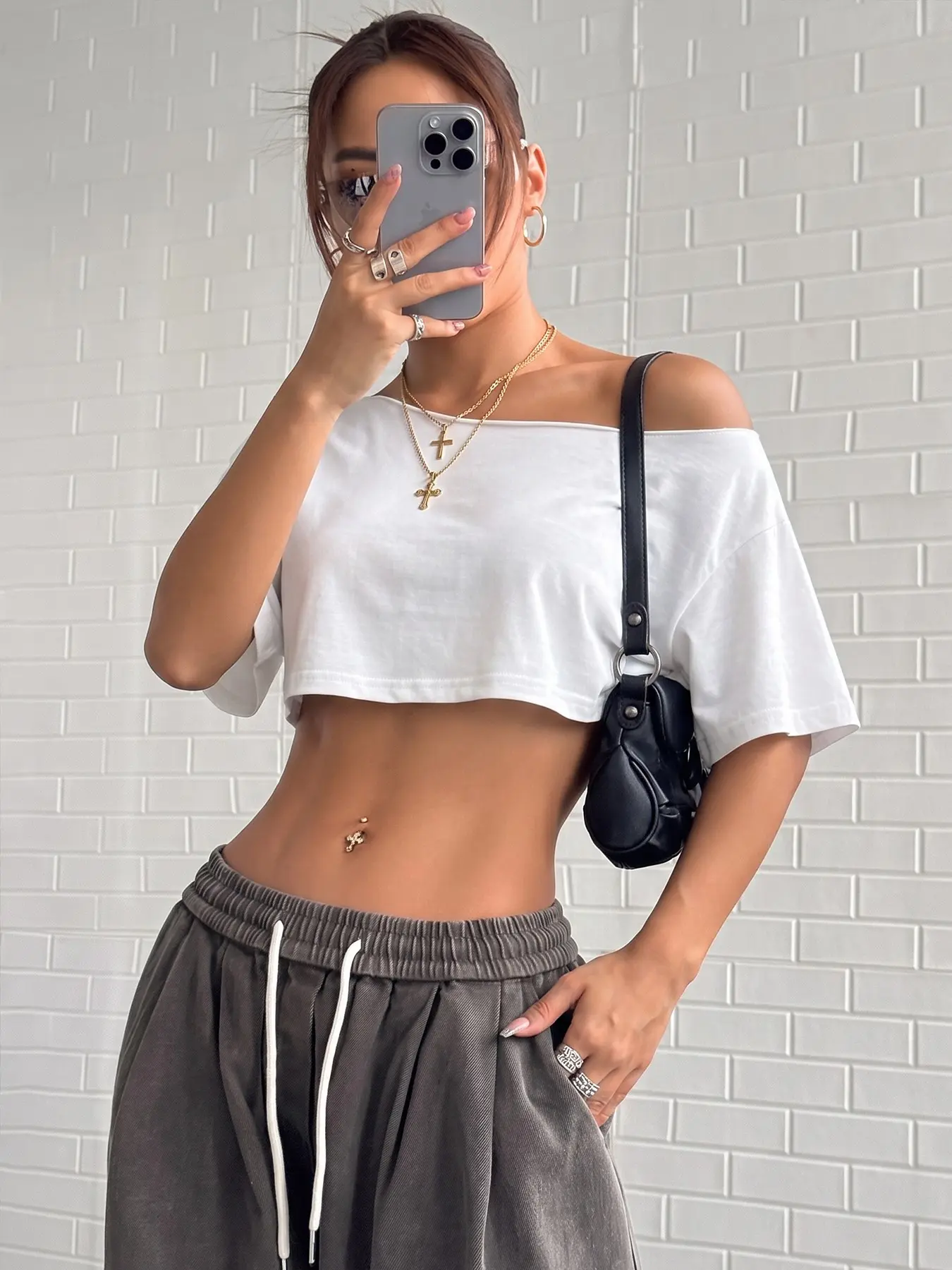 Women Off Shoulder Cropped Top Slouchy One Shoulder Short Sleeve Tee Loose Fit Drop Shoulder Crop T‑Shirt Y2K Casual Off‑the‑Shoulder Going‑out Solid Color Cropped Blouse